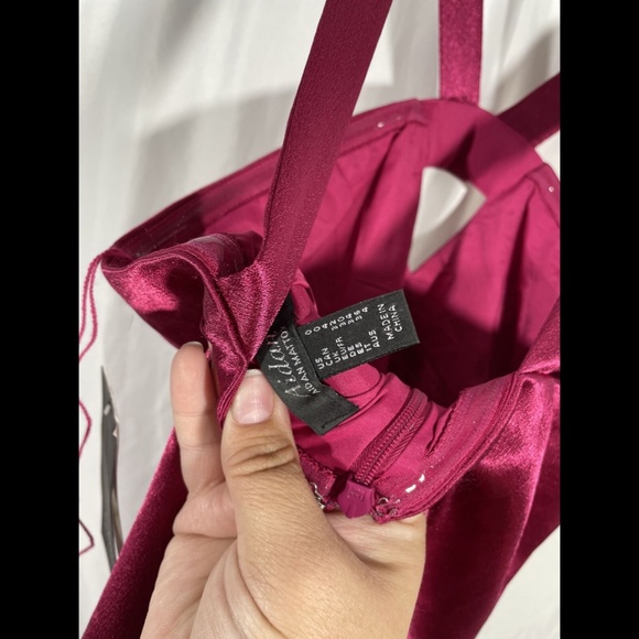 NEW $175 Aidan by Aidan‎ Mattox Liquid Satin Dress in Raspberry [SZ 0 ] - Picture 11 of 12